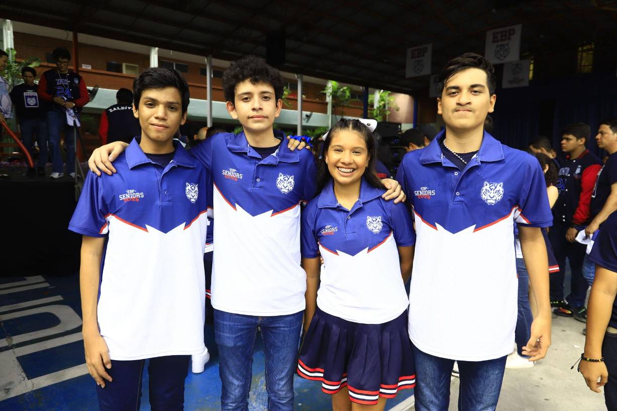 Jared Monge, Gabriel Narváez, Génesis Ramos y Diego Fonseca