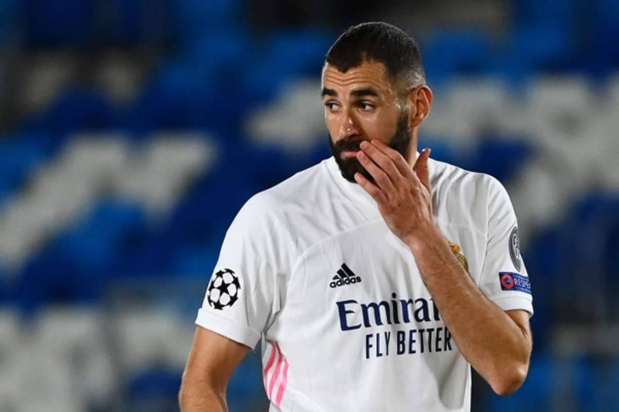Karim Benzema - El delantero francés, que fue suplente, entró en el segundo tiempo, pero no fue el Benzema brillante de casi siempre. Aportó muy poco al equipo.