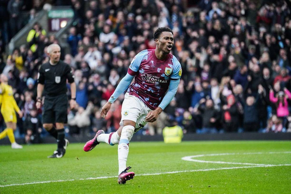 Informa The Athletic que Nathan Tella se convertirá en nuevo jugador del Bayer Leverkusen. El extremo llegará procedente del Southampton a cambio de 20 millones de euros más variables.