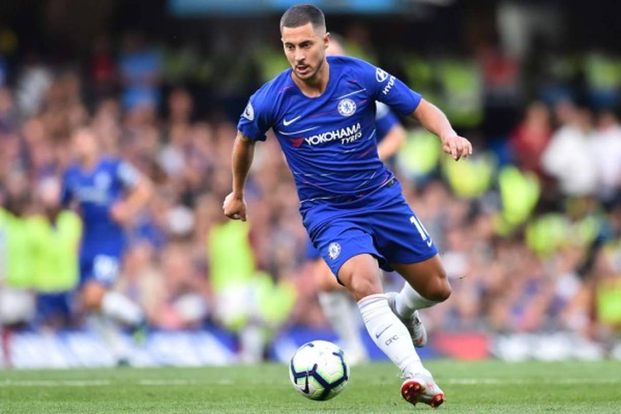Según Daily Mirror, el Real Madrid estaría preparando una última oferta por Eden Hazard. El futbolista belga manifestó hace pocos días su intención de quedarse en el Chelsea, pero una jugosa oferta podría hacerle dudar.