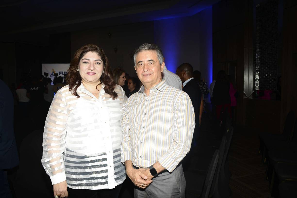 Mayra González y Humberto Tábora