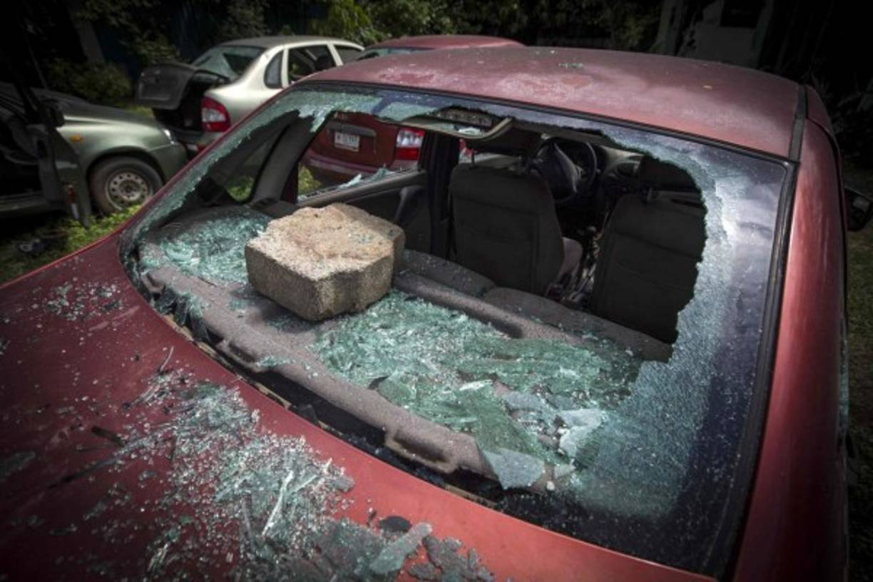 Ataques similares han sufrido desde abril otras ciudades del interior del país como Masaya, León, Matagalpa y Chinandega, -antiguos bastiones del sandinismo, que ahora abogan por un cambio democrático-.