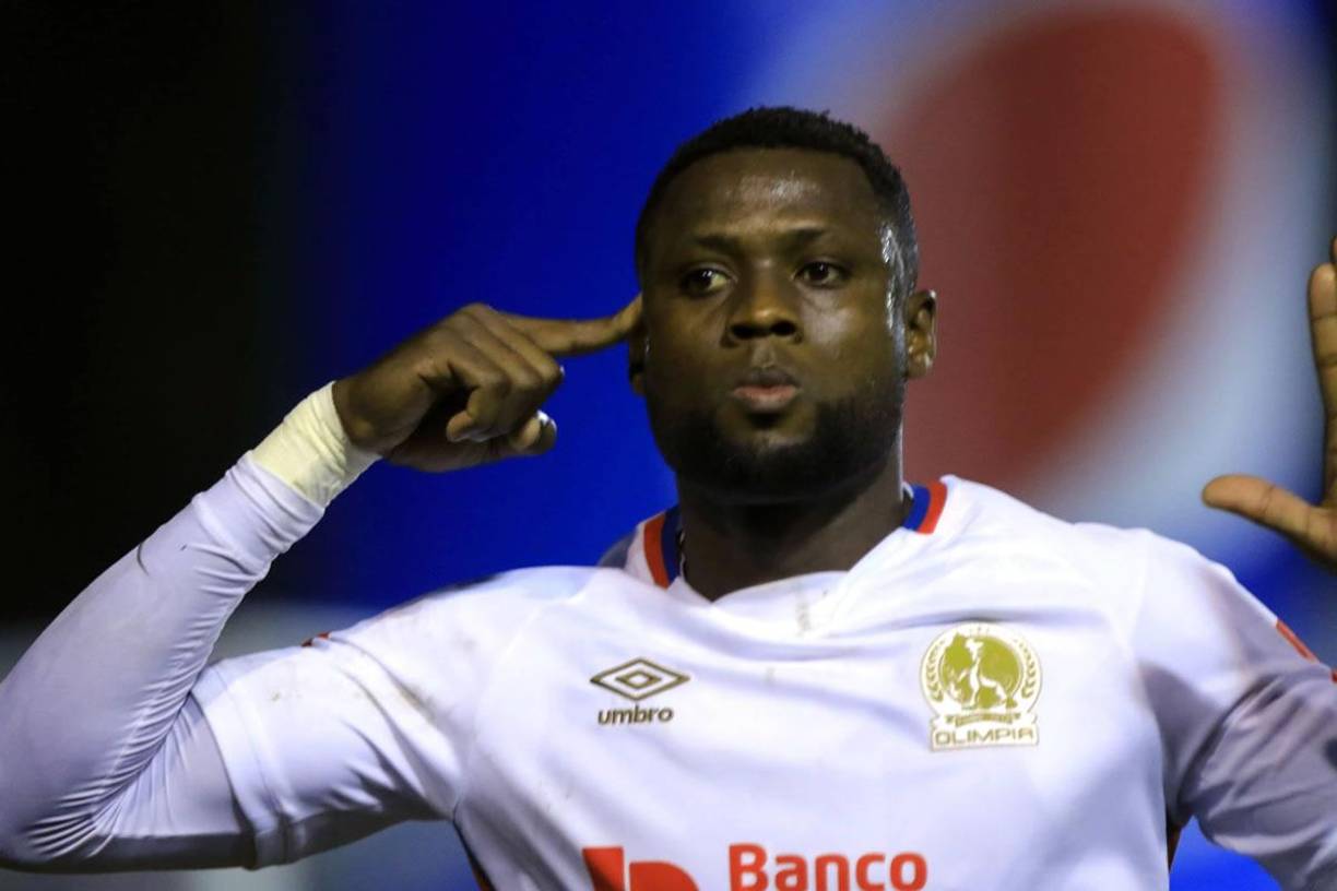 La celebración de Yustin Arboleda luego de sumar su segundo gol del Torneo Clausura 2023.