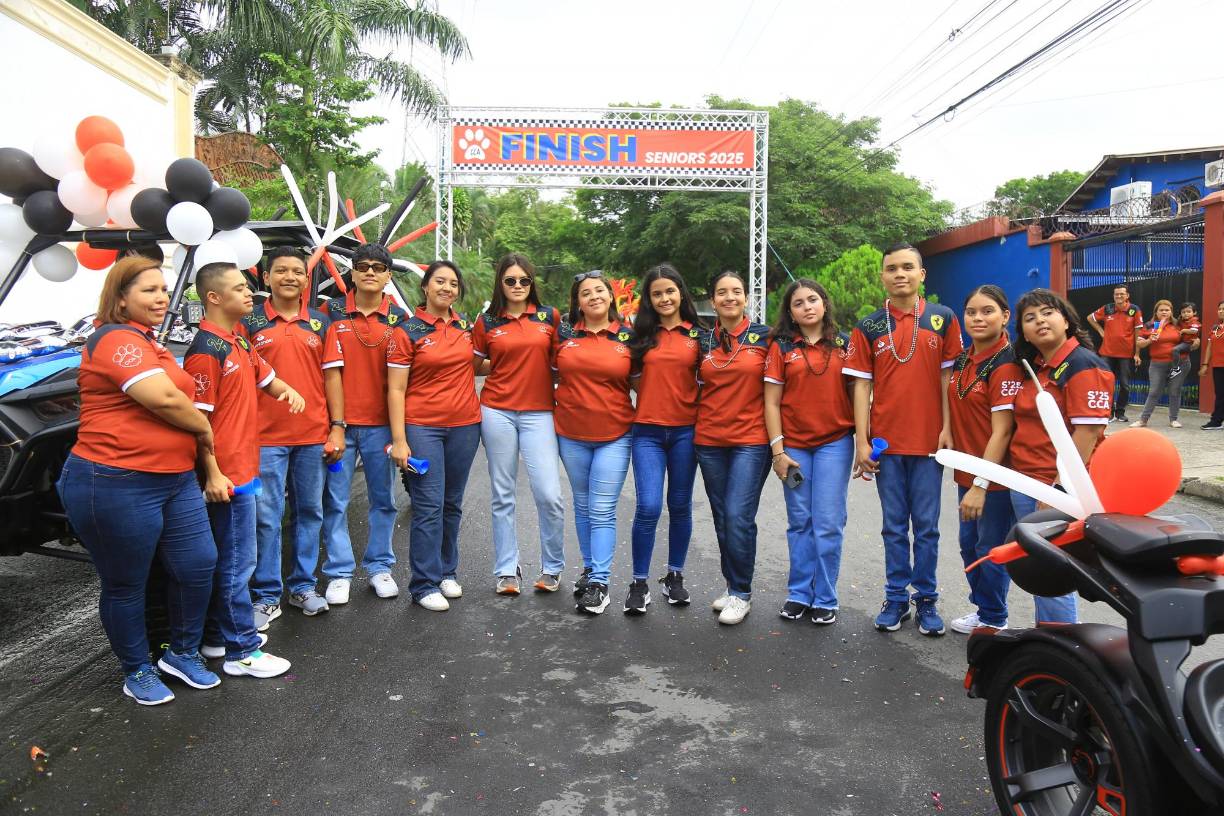 Canaan Christian Academy celebra la entrada de los Seniors 2025