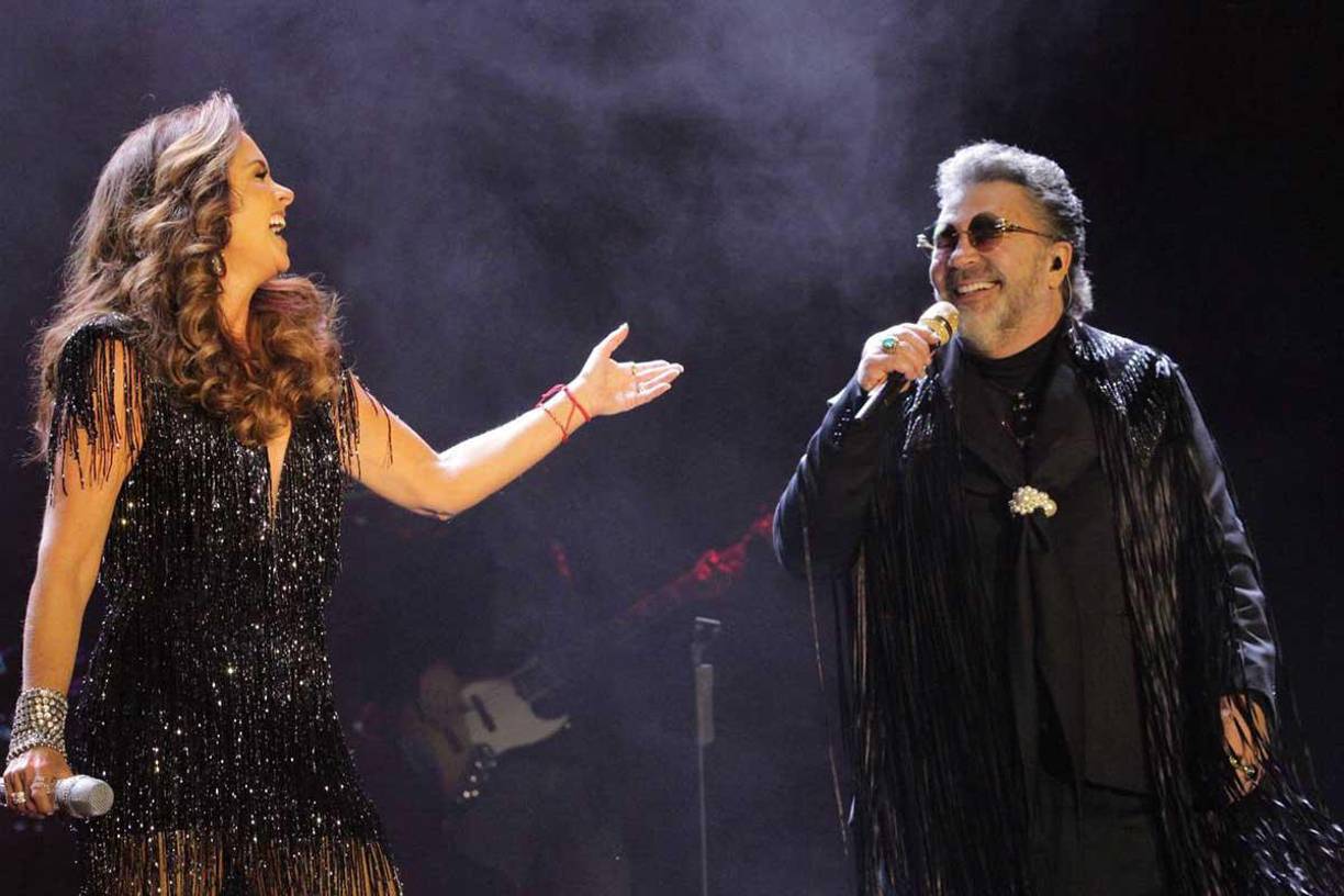 “Lo que logramos es poder llevar una vida sana, sin peleas, sin broncas, sin gritos, sin sombrerazos, decidiendo dejar de ser esposos, para ser amigos y papás de nuestros hijos”, concluyó Lucero, en referencia a su exesposo, Mijares. 