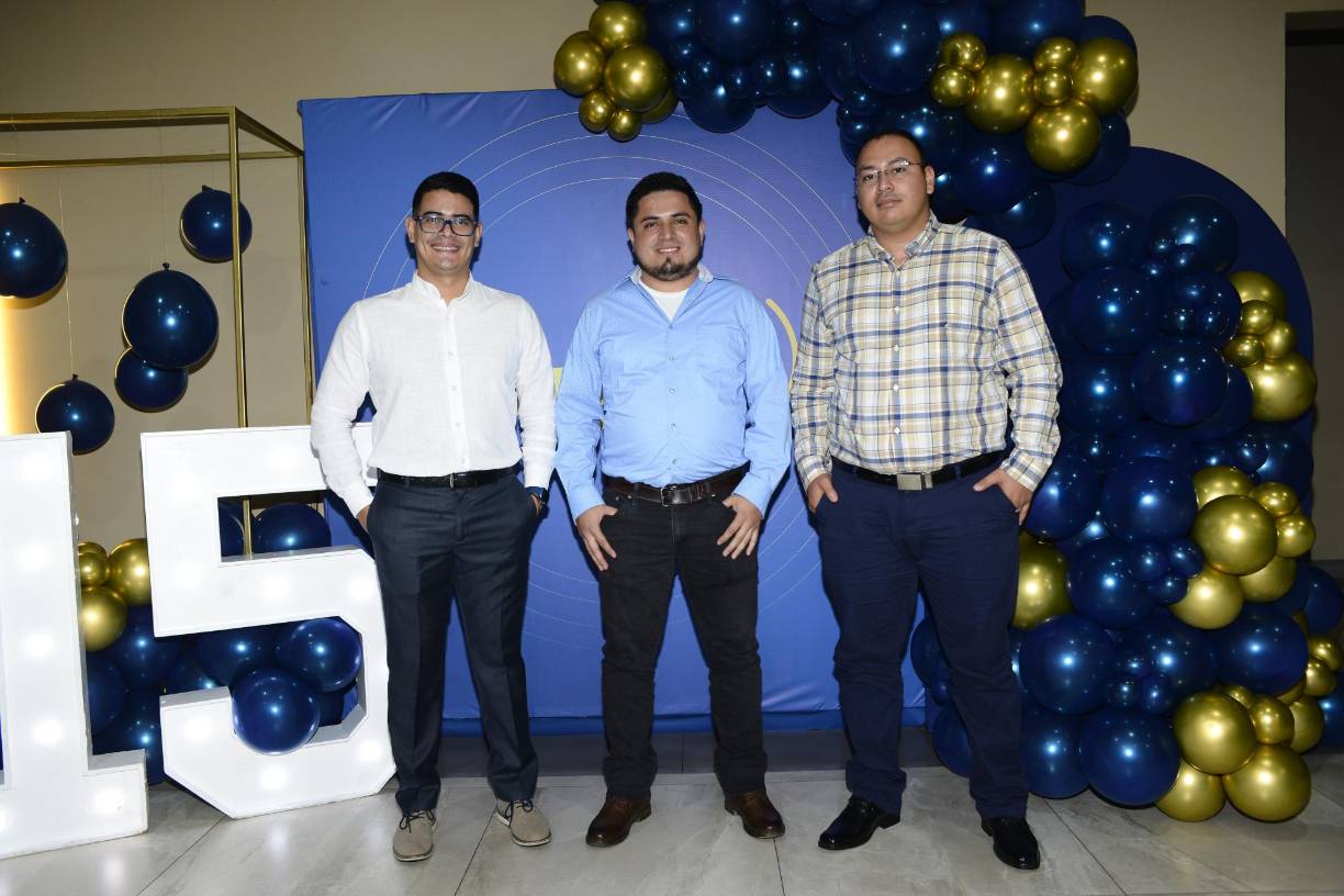 Erick Tábora, Brandon Rodríguez y Kely Cerna
