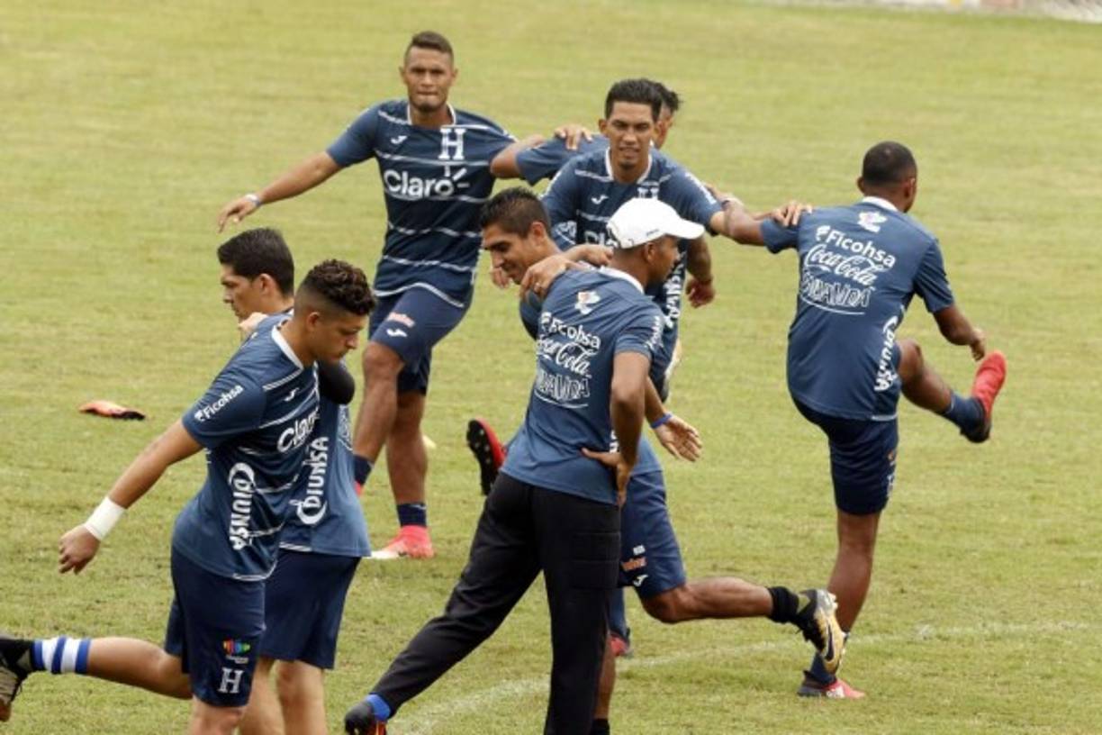 Los catrachos han entusiasmado en gran medida a un país, transmitieron esa alegría en la sesión preparatoria que dejó todo listo para el primer asalto con los 'Socceroos'.