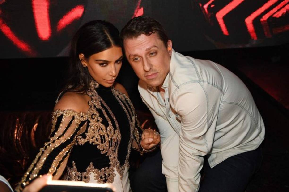 Esto debido al estrés que sufre por su figura tras el embarazo de su hijo Saint, nacido en diciembre