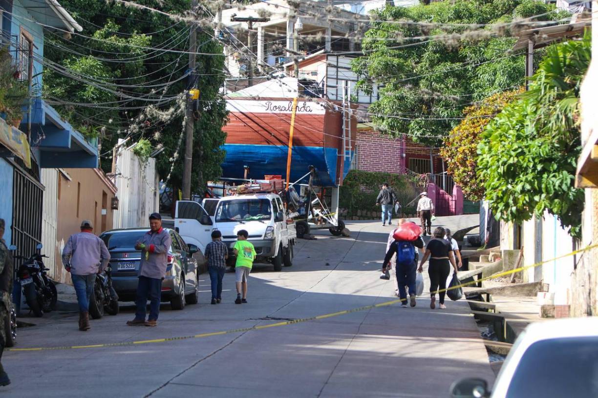 Martínez mencionó que descargó el diseño de internet y luego lo fue modificando para darle una forma original.