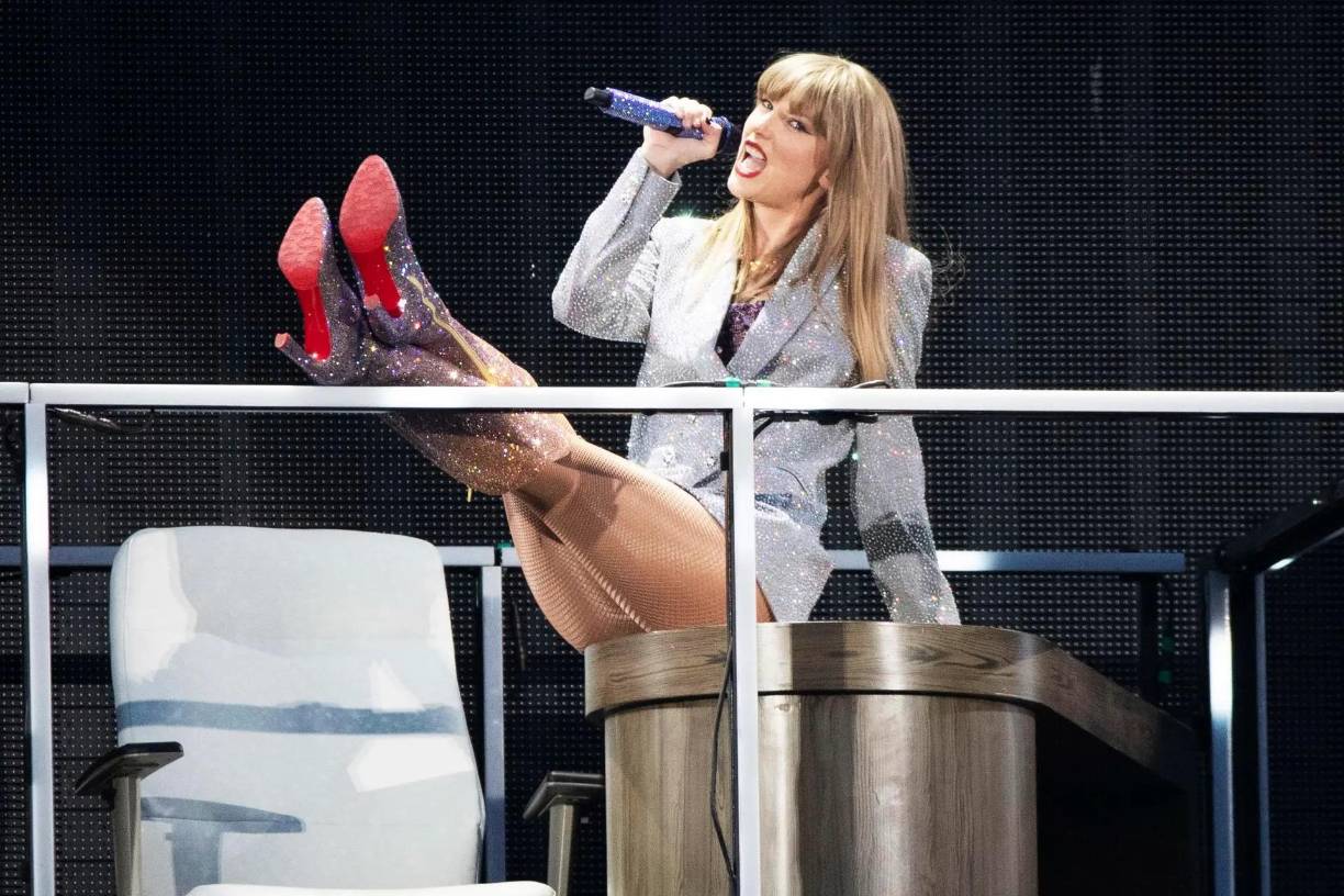 Las imágenes pornográficas “deepfake” -falsas pero extremadamente realistas- de celebridades no son nuevas. Pero a activistas y autoridades les preocupa que herramientas fáciles de usar que emplean inteligencia artificial (IA) generativa creen una avalancha incontrolable de contenido tóxico o dañino.