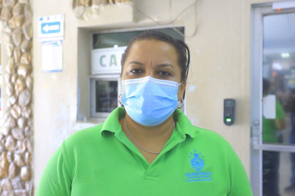 La presidenta del Sindicato de Trabajadores de la Medicina, Hospitales y Similares (Sitramedhys) del hospital progreseño, Xiomara Umanzor, dijo que “todo lo que sucedió del enfrentamiento que los compañeros tuvieron con los campesinos, ellos solicitaban quitar al director”.