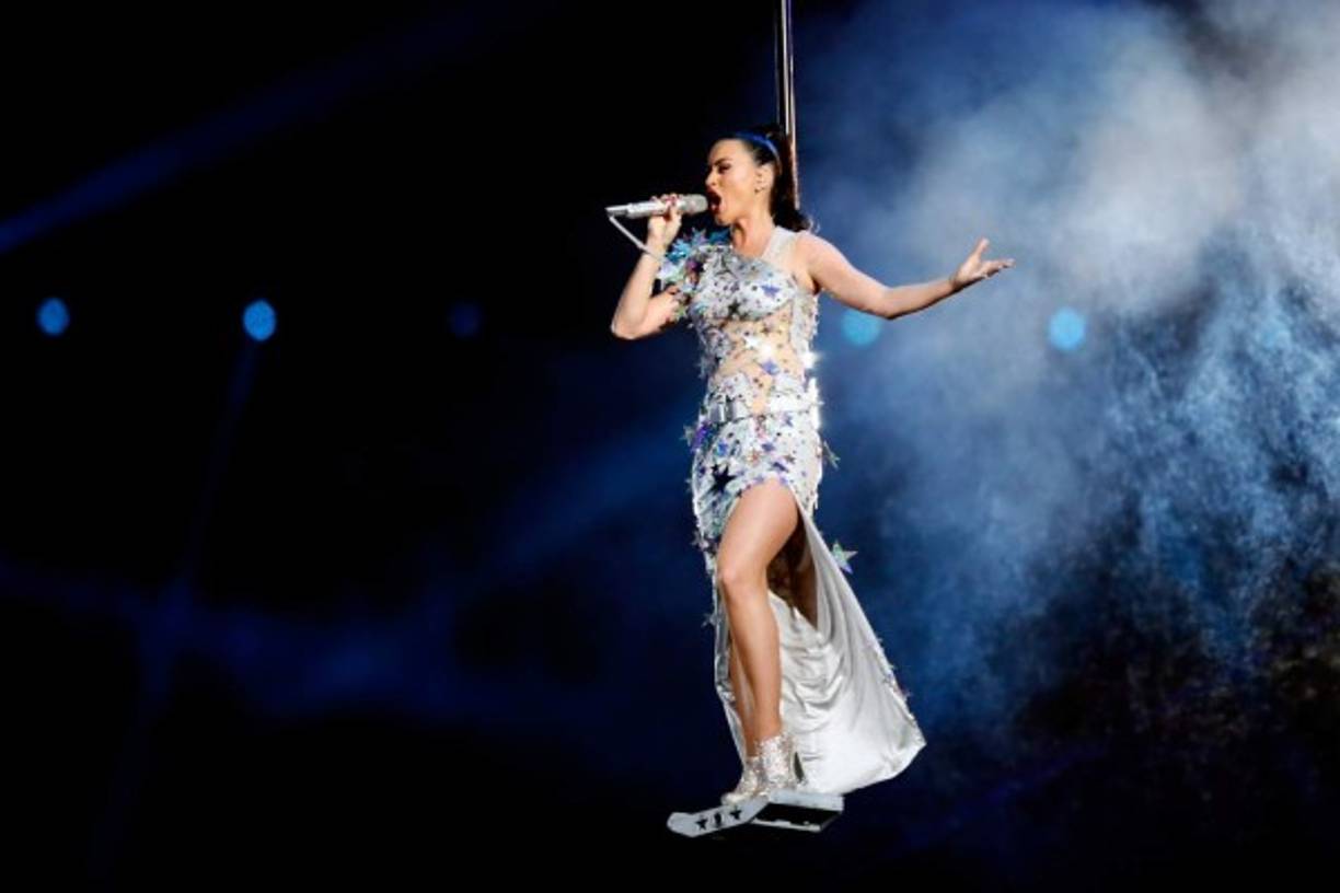 Impresionante y espectacular! Así se describe el show de Katy Perry en el Super Bowl.