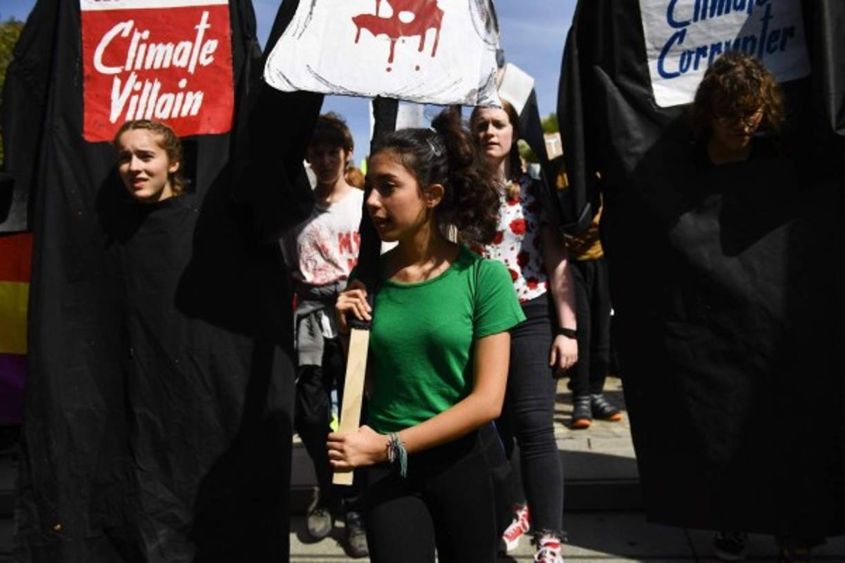 Los mensajes a favor del planeta se hicieron sentir en Yokosuka, Japón.