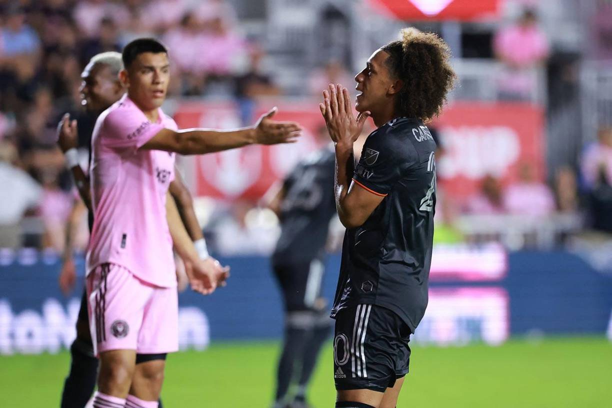 El panameño Adalberto Carrasquilla fue un dolor de cabeza para el Inter Miami. Estuvo cerca de marcar el tercer gol del Houston Dynamo, pero falló.