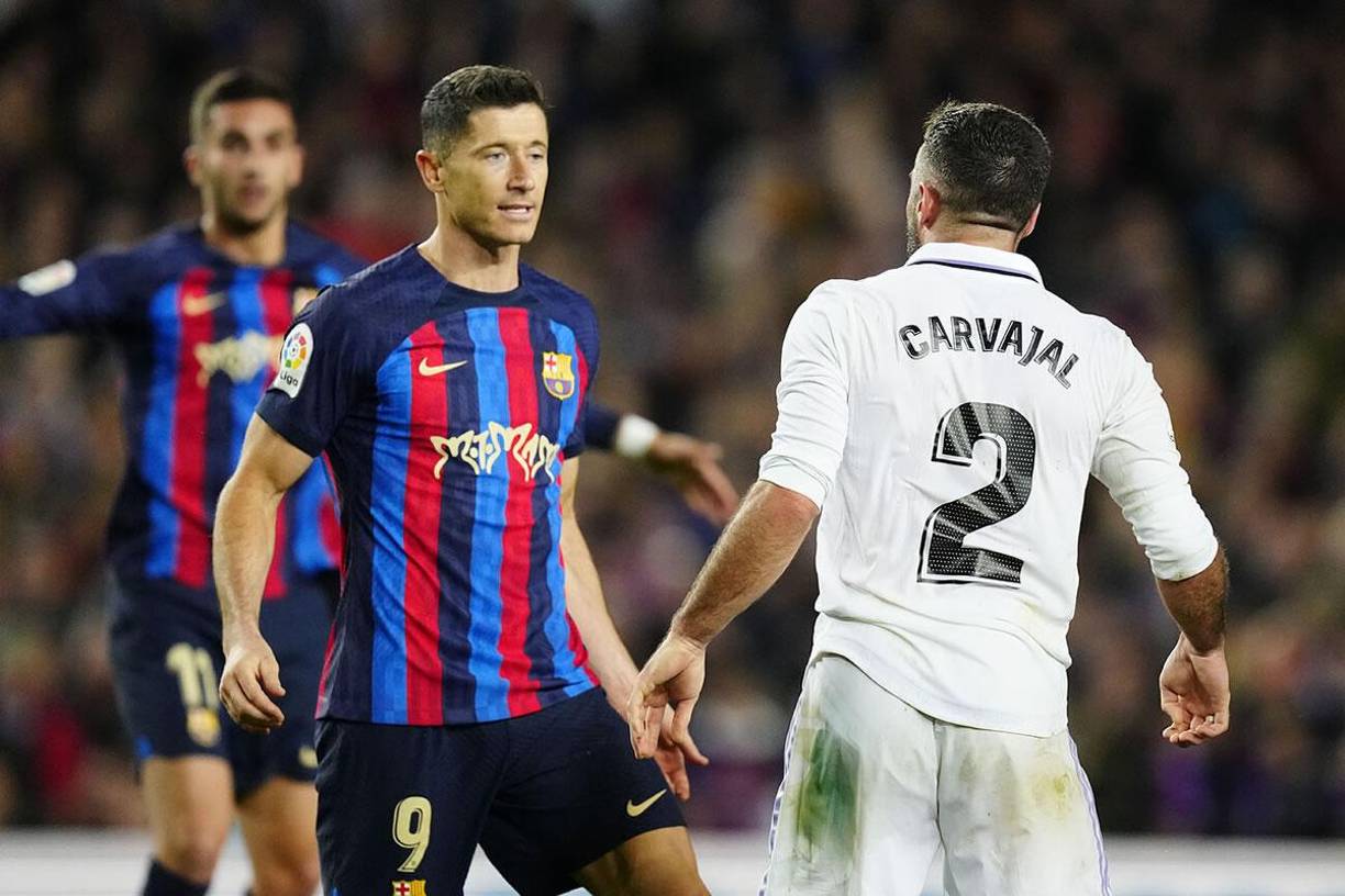 Robert Lewandowski y Dani Carvajal también se pusieron cara a cara en la bronca.