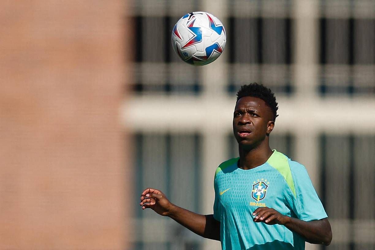 Otra de las condiciones es la discreción al momento de usar todo tipo de redes sociales.