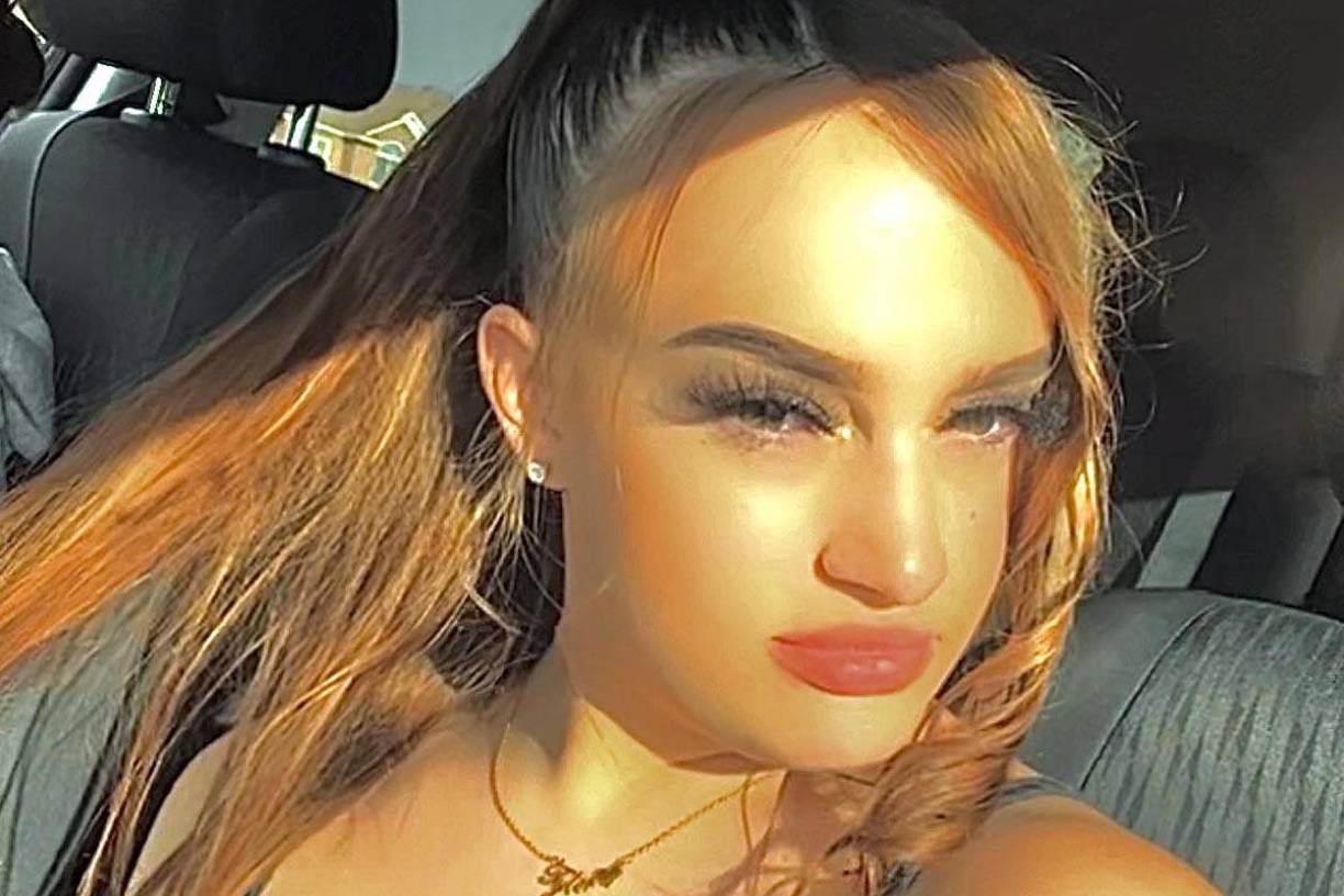 En ese <b>momento perdieron el control de su bebé, que cayó por unas escaleras.</b>