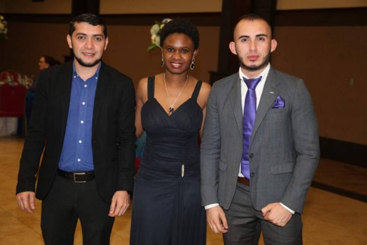 Elmer Vásquez, Karla Fernández y Jairo Pineda.