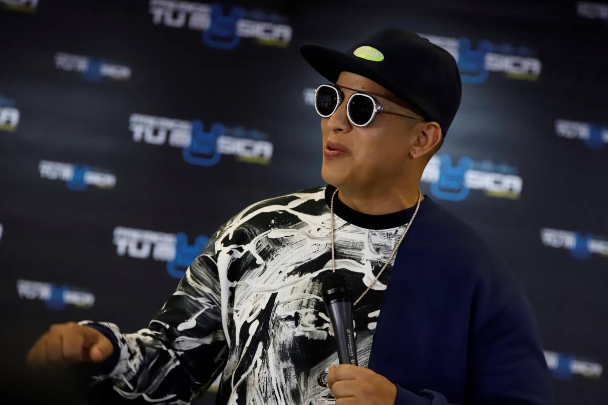 Todo está listo para la gran fiesta que se vivirá este martes 8 y jueves 10 de noviembre en los conciertos que ofrecerá el cantante puertorriqueño Daddy Yankee en Honduras. La primera parada es esta noche en el estadio Olímpico Metropolitano de la Capital Industrial. El “Big Boss”, como se le conoce al artista, se presentará por última vez en los escenarios de Honduras como parte de su gira “La Última Vuelta World Tour”, con la que dice adiós a sus más de 20 años de trayectoria musical.
