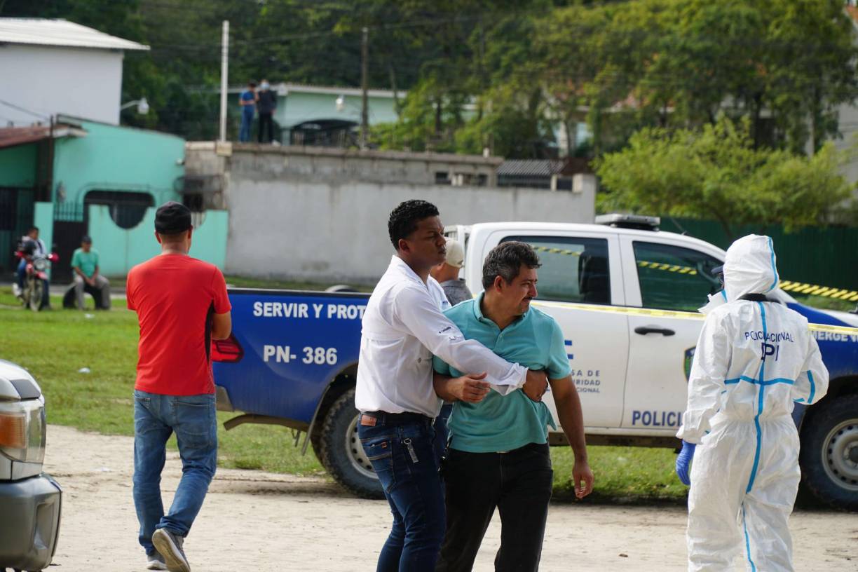 La esposa Cindy Duarte tenía una venta de jugos naturales en la calle principal de la colonia Rivera Hernández y don Agapito vendía refrescos en su casa, por lo que los tres fueron caracterizados como personas trabajadoras.