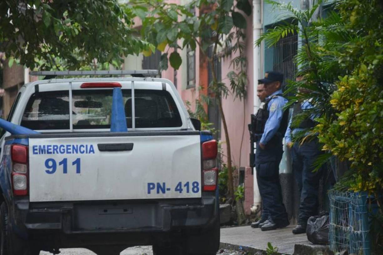 Durante su <b>agonía</b>, Cruz se sujetó de un cable eléctrico,.