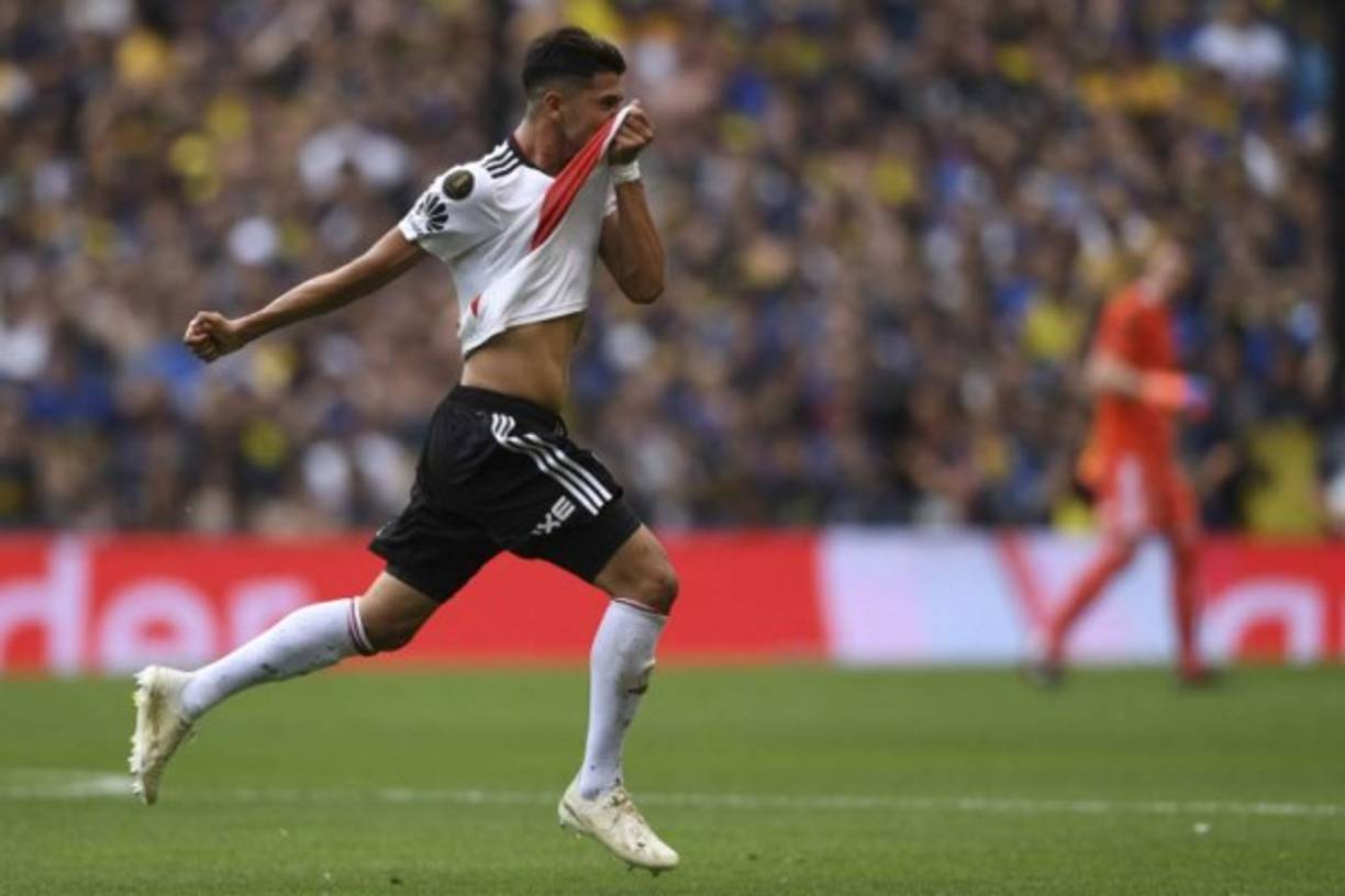 Exequiel Palacios: El mediocampista argentino de 25 años de edad será otro de los que llegará al Real Madrid en enero del 2019, el volante es una de las figuras de River Plate.