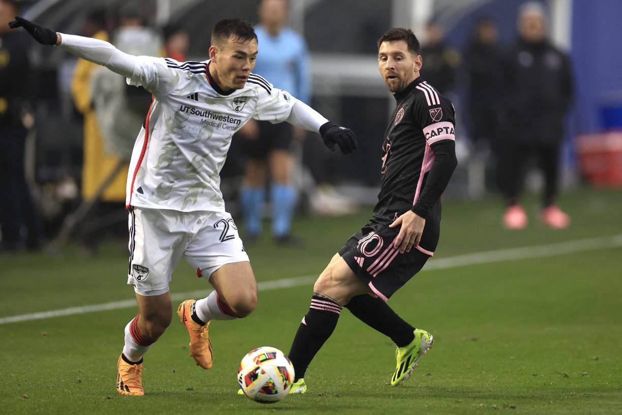 Ahora, la próxima parada para el Inter Miami tras unos días de entrenamiento en Florida, será Arabia Saudí para medirse al Al-Hilal y el Al-Nassr, antes de poner rumbo a Hong Kong y Japón.