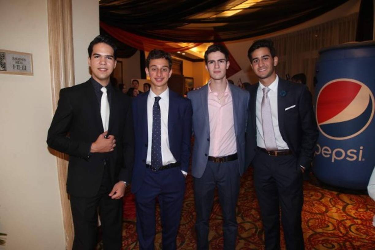 Marcelo Guerrero, Adrián Hawit, Gabriel Kharaoufeh y Gilberto Garza.