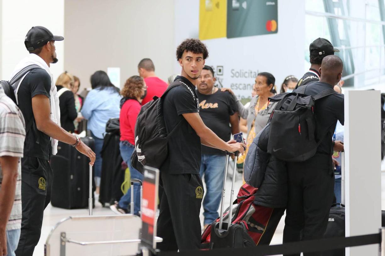 La delegación del cuadro merengue se citará en la ciudad de Long Island en Nueva York para medirse al Águila de El Salvador.