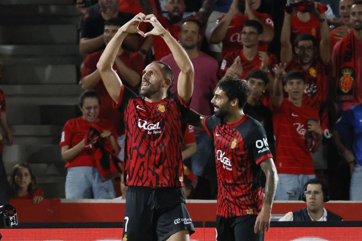 El 1-1, obra de Muriqi, nada más comenzar la segunda parte, obligó al Madrid a dar un paso adelante. 