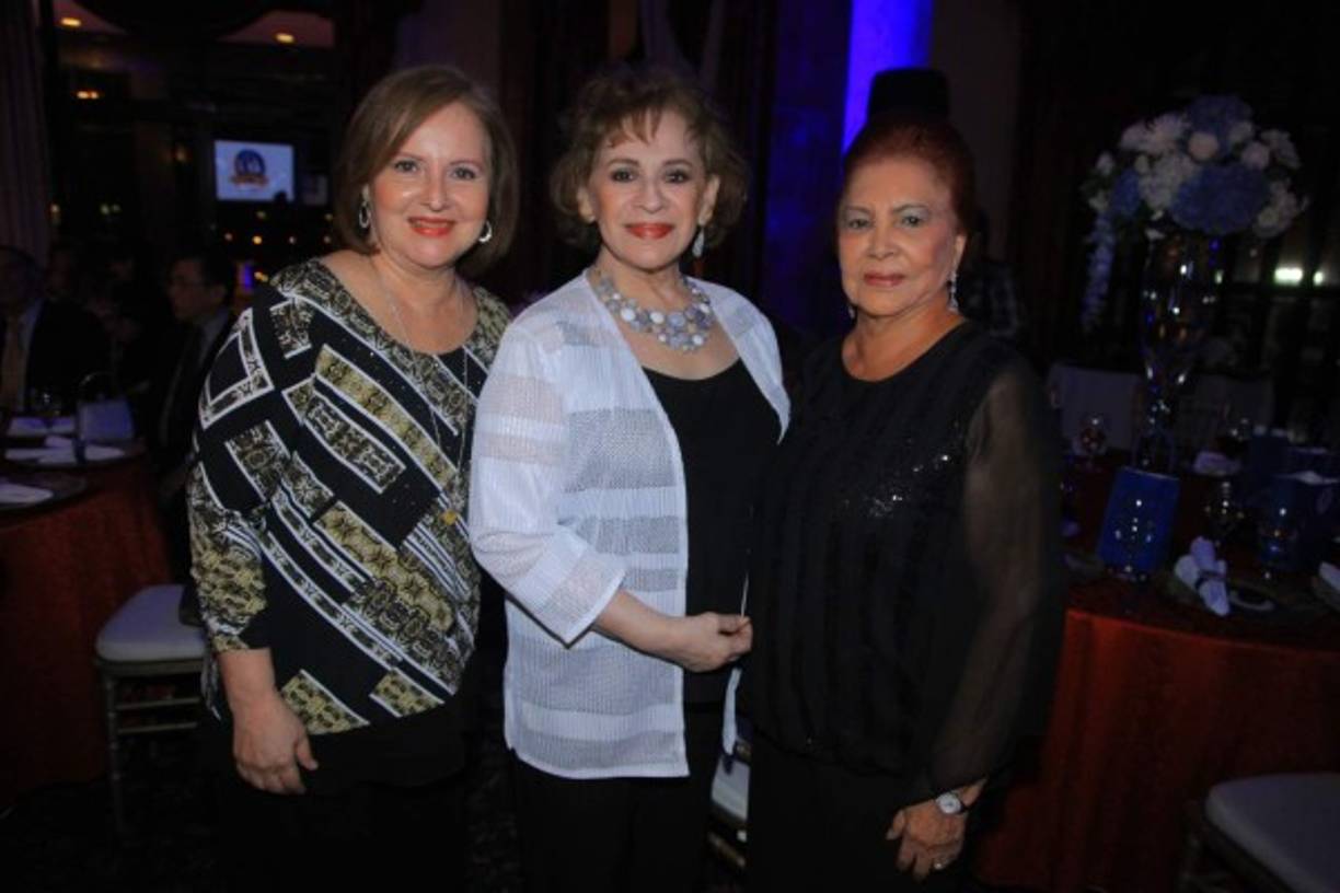 Margarita Hernández, Jackie Rivera e Hilda Córdoba