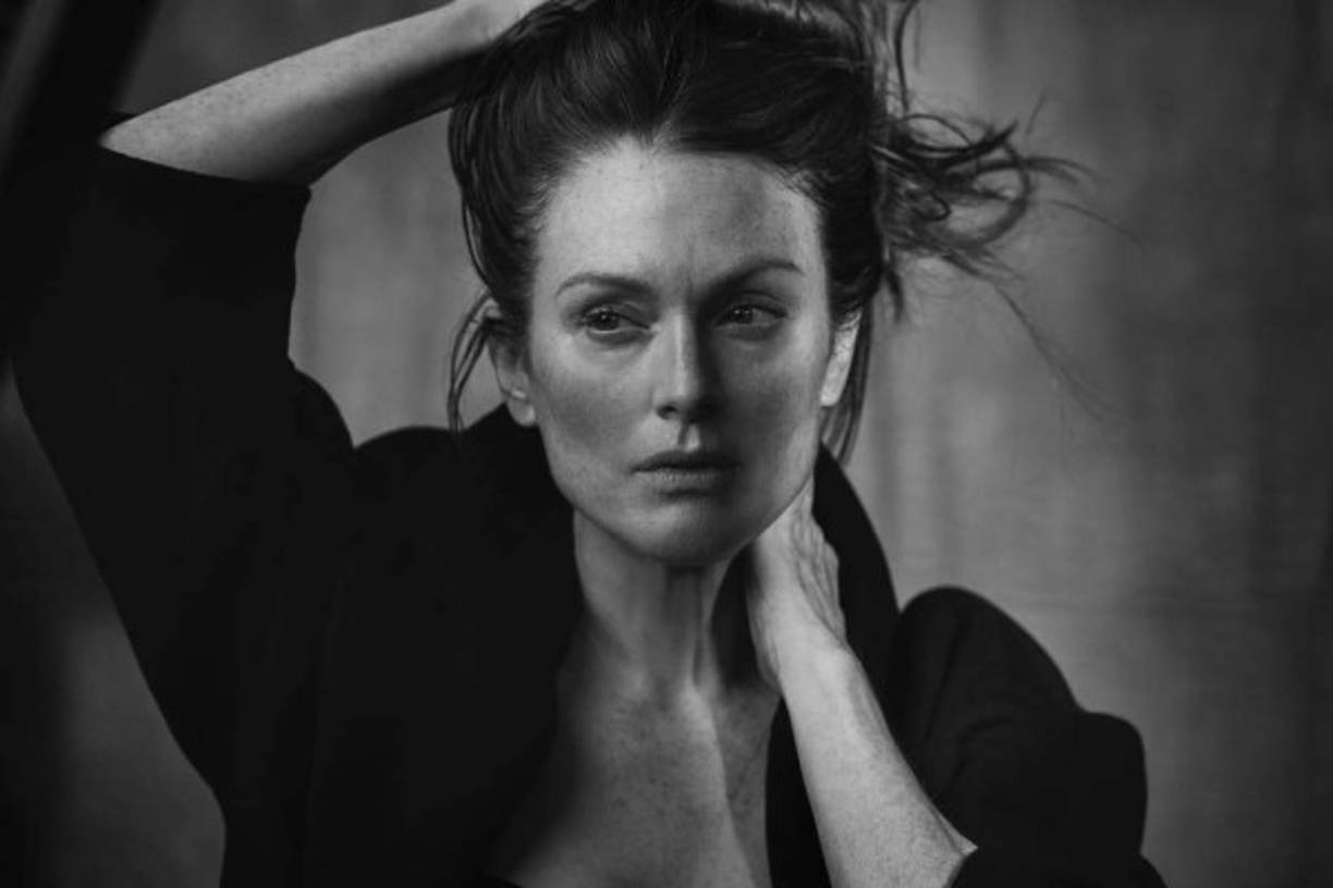 Hace 20 años que Peter Lindbergh firmó su primer calendario Pirelli. Luego repitió la experiencia en 2002 y en 2014 hizo la fotografía para conmemorar los 50 años del alamaque. En la imagen, la actriz Julianne Moore.PETER LINDBERGH