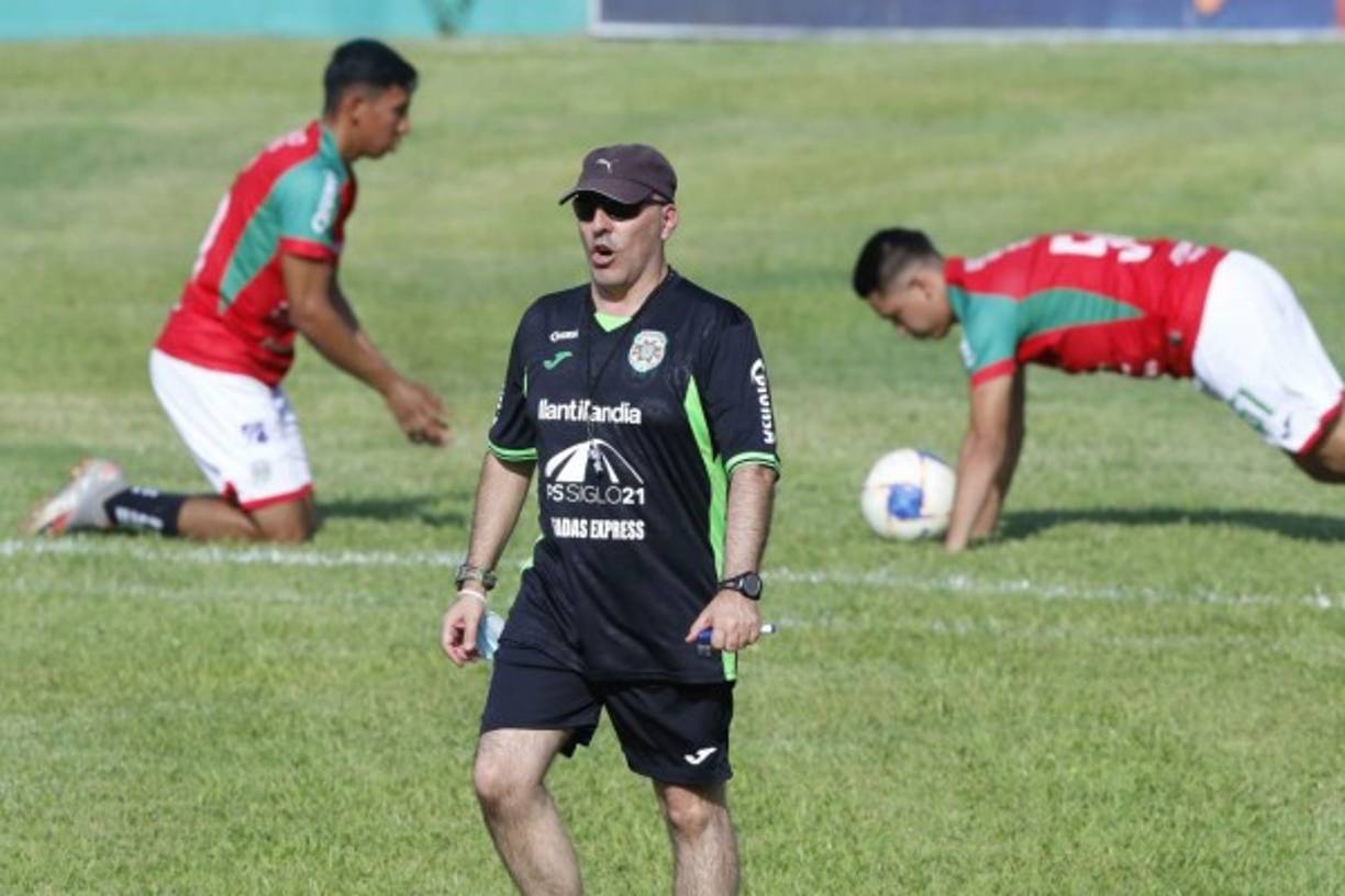 El uruguayo Fabian Bullaro llegó junto al 'Tato' García y es el nuevo preparador físico del Marathón.
