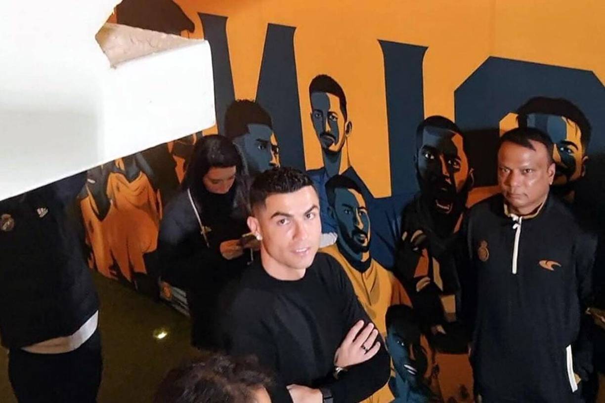 El Real Madrid entrenó en las instalaciones del Al Nassr FC y Cristiano Ronaldo aprovechó para visitar a su excompañeros.