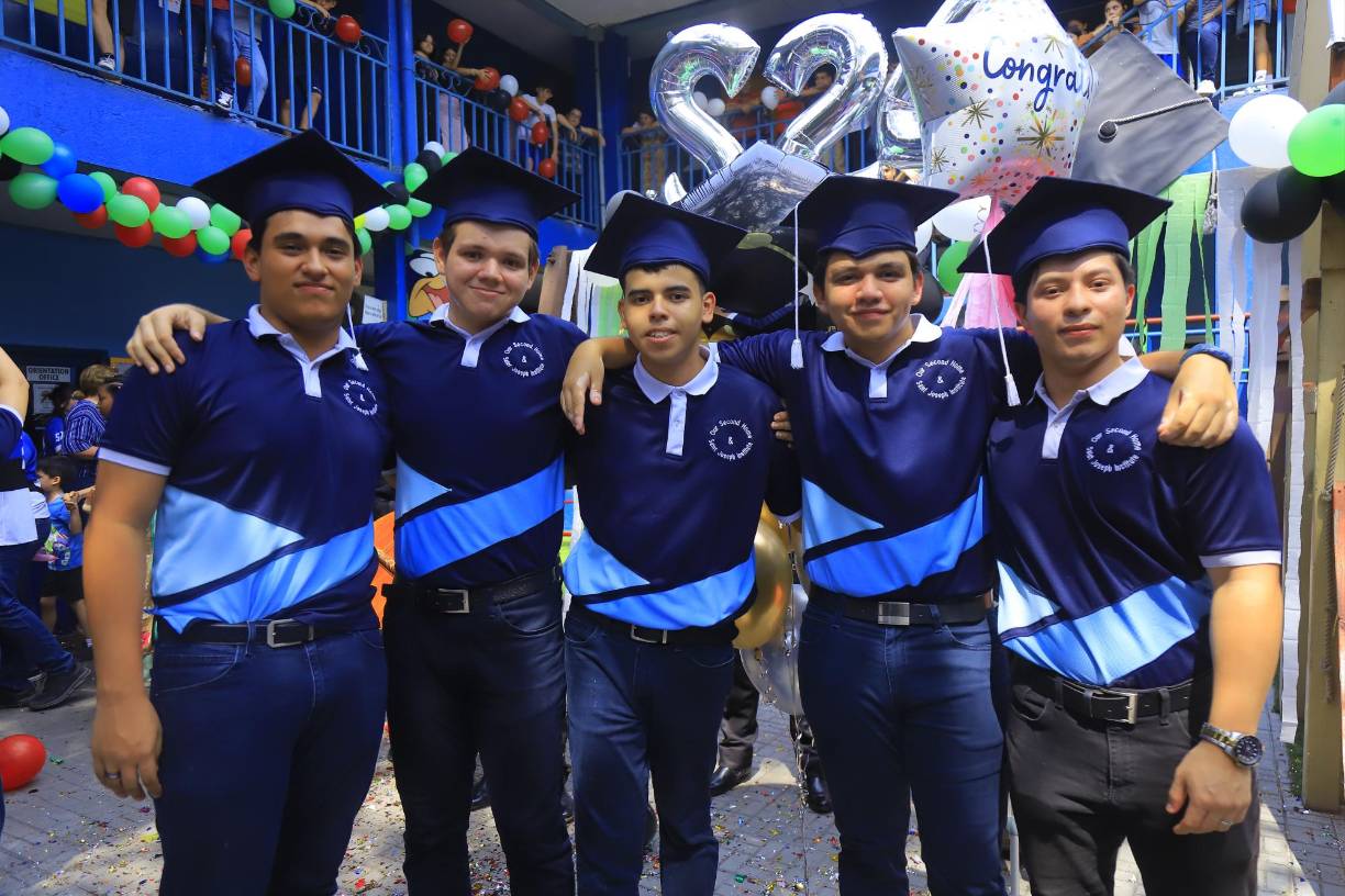 Andrés Matute, Eduardo Aguilar, Nelson Montoya, Cristian Bardales y Carlos Amador