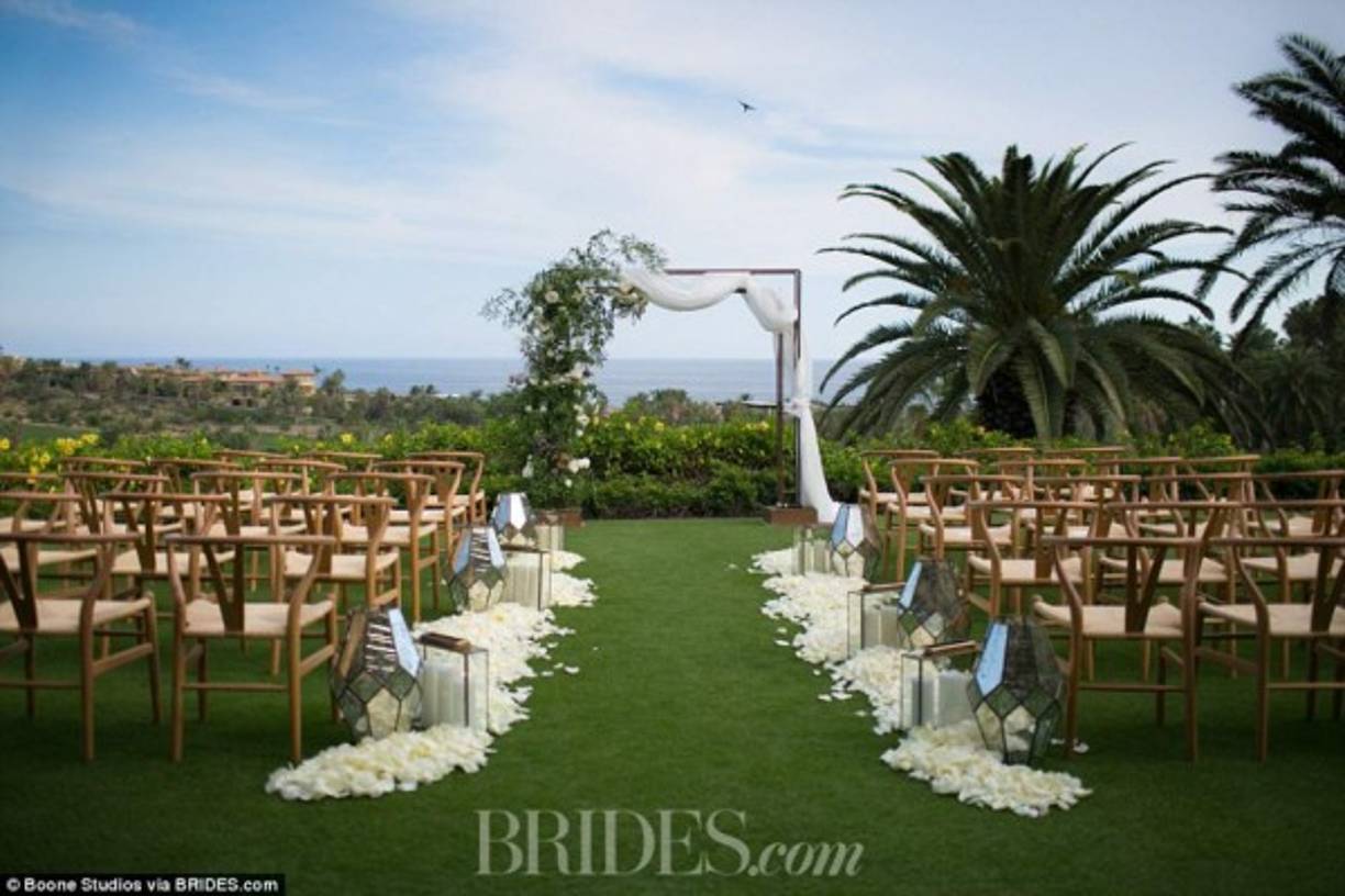 El paisaje de la boda sin duda fue romático y muy íntimo.