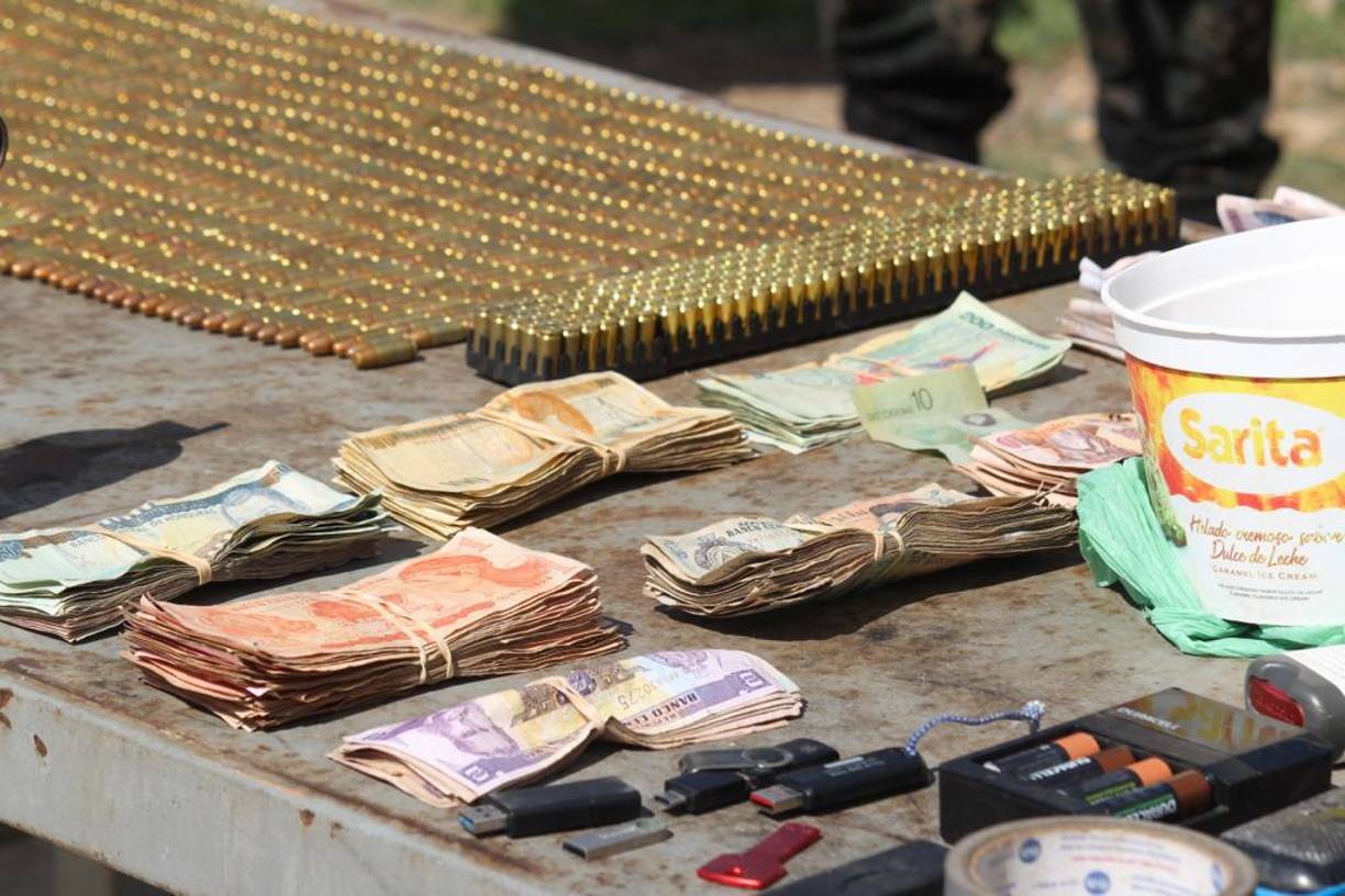 Esta semana la PMOP también ordenó que los custodios que venían operando en las cárceles se fueran para su casa y que, más adelante, por mientras se hacen las tareas de investigación, se les notificará si continuarán o no en su puesto.