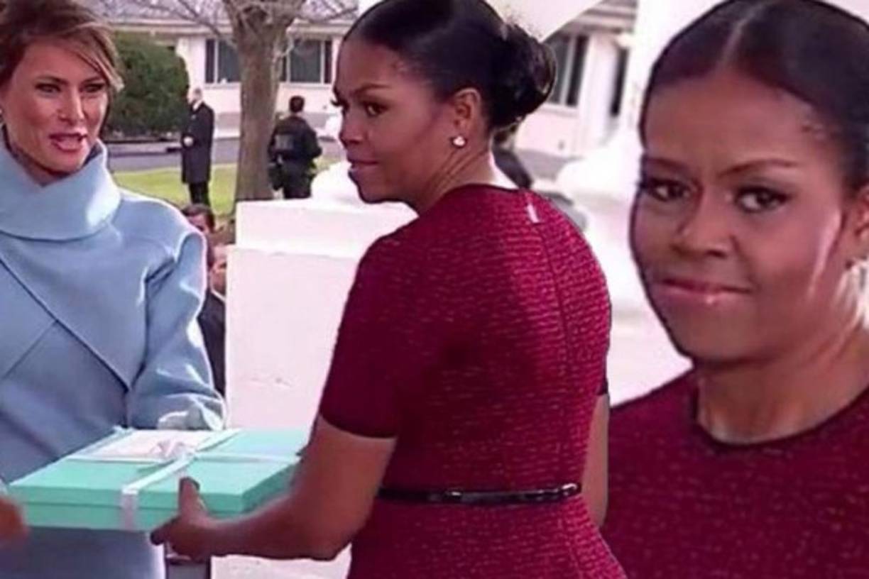 El recibimiento de los Obama a los Trump a la Casa Blanca fue uno de los momentos más comentados de la toma de posesión presidencial a principios de este año. Las cámaras registraron un gesto de Michelle que llamó la atención de la audiencia del mundo: la exprimera dama monstró un gesto incómodo al momento de recibir un regalo de parte de Melania Trump. La prensa del mundo insinuó que a Michelle no le había gustado el obsequio de los Trump y ese era el motivo de la gesticulación pero ahora ella explica la verdadera razón. En una conferencia ofrecida en el American Institute o Architects en Orlando, estado de Florida, la exprimera dijo que sólo estaba tratando de contener sus emociones. 'No quería que se me llenaran los ojos de lágrimas, porque la gente iba a pensar que estaba llorando por el nuevo presidente', explicó Obama.