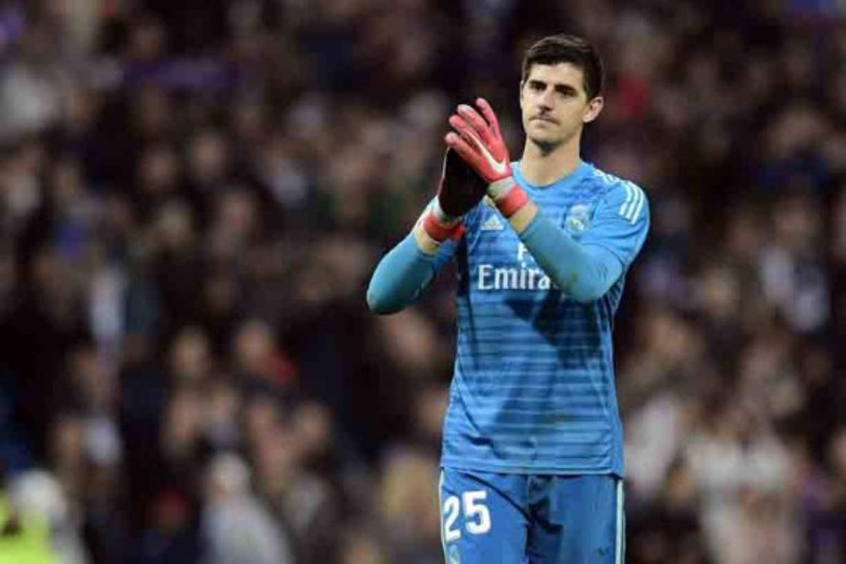 Ahora, según asegura 'El Confidencial' de España, esto se ha acabado, y Courtois es el indiscutible número uno en la portería blanca. Keylor Navas será suplente y han revelado las razones.