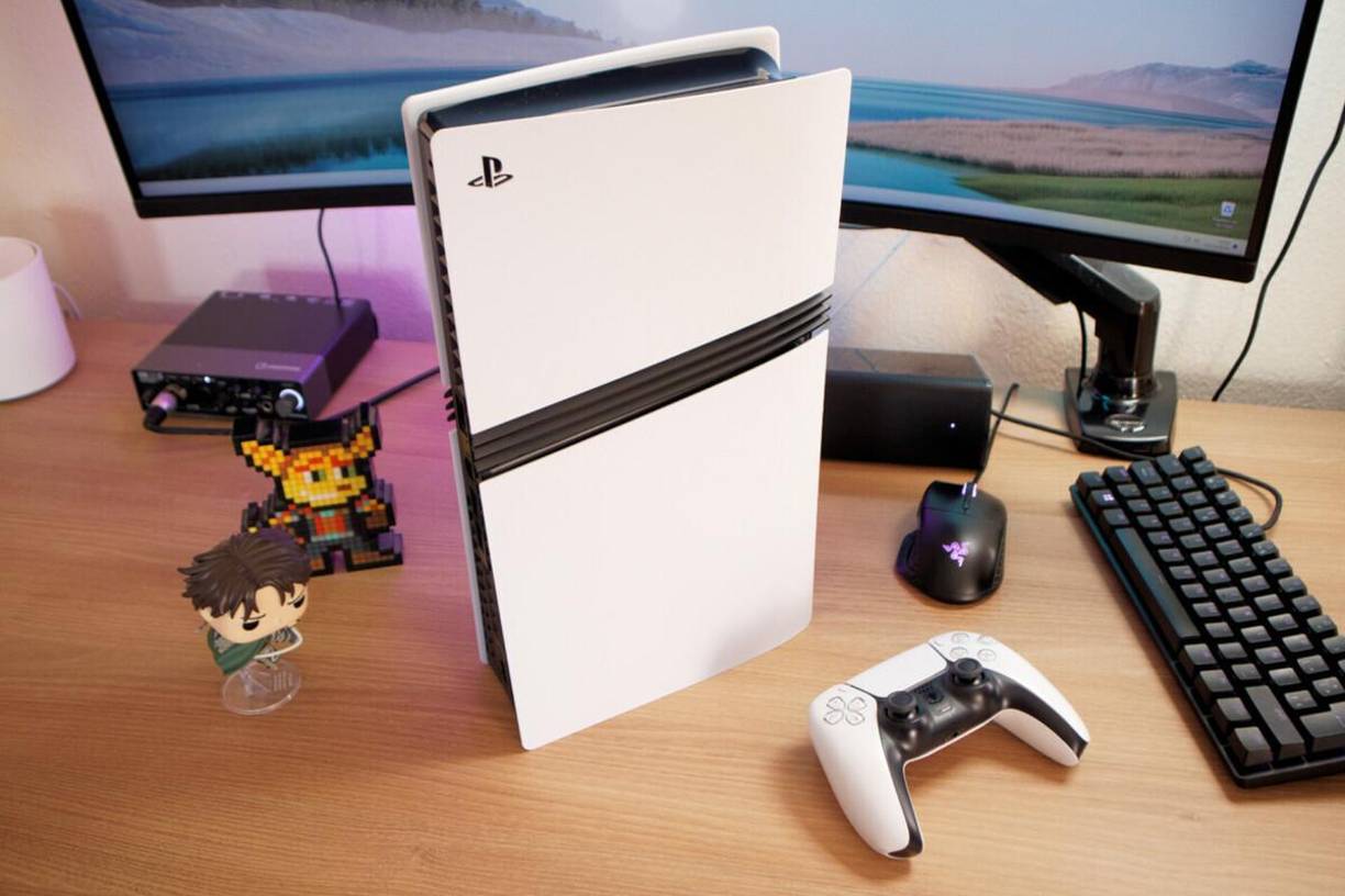 Dónde comprar: La PS5 Pro está disponible para su compra en varias plataformas. Se puede reservar directamente desde la página web de PlayStation y en tiendas habituales como Game y MediaMarkt. Además, la consola está disponible en tiendas físicas y en línea en todo el mundo.