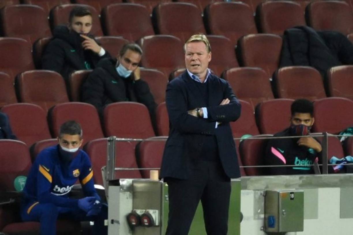 "Koeman tenía planificada una sesión de trabajo para este domingo. Sin embargo, el entrenador del Barcelona ha decidido anular el entrenamiento a última hora y regalar un día de descanso, sin embargo, castigó a los siguientes futbolistas."
