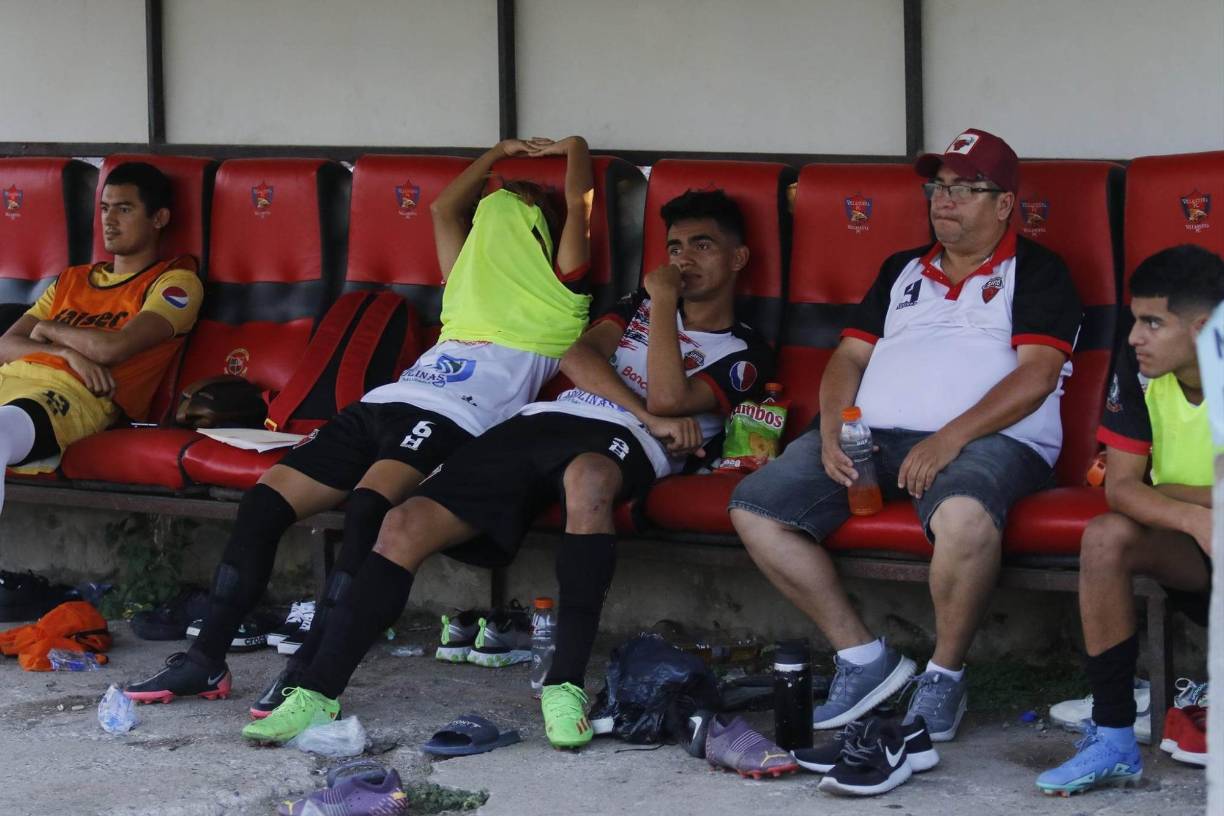 El Deportes Savio descendió a la Liga Mayor (Tercera división) y la noticia ha generado mucha consternación.¿Qué provocó la debacle? ¿Qué pasará con el equipo? Esa es la gran interrogante que muchos se hacen.