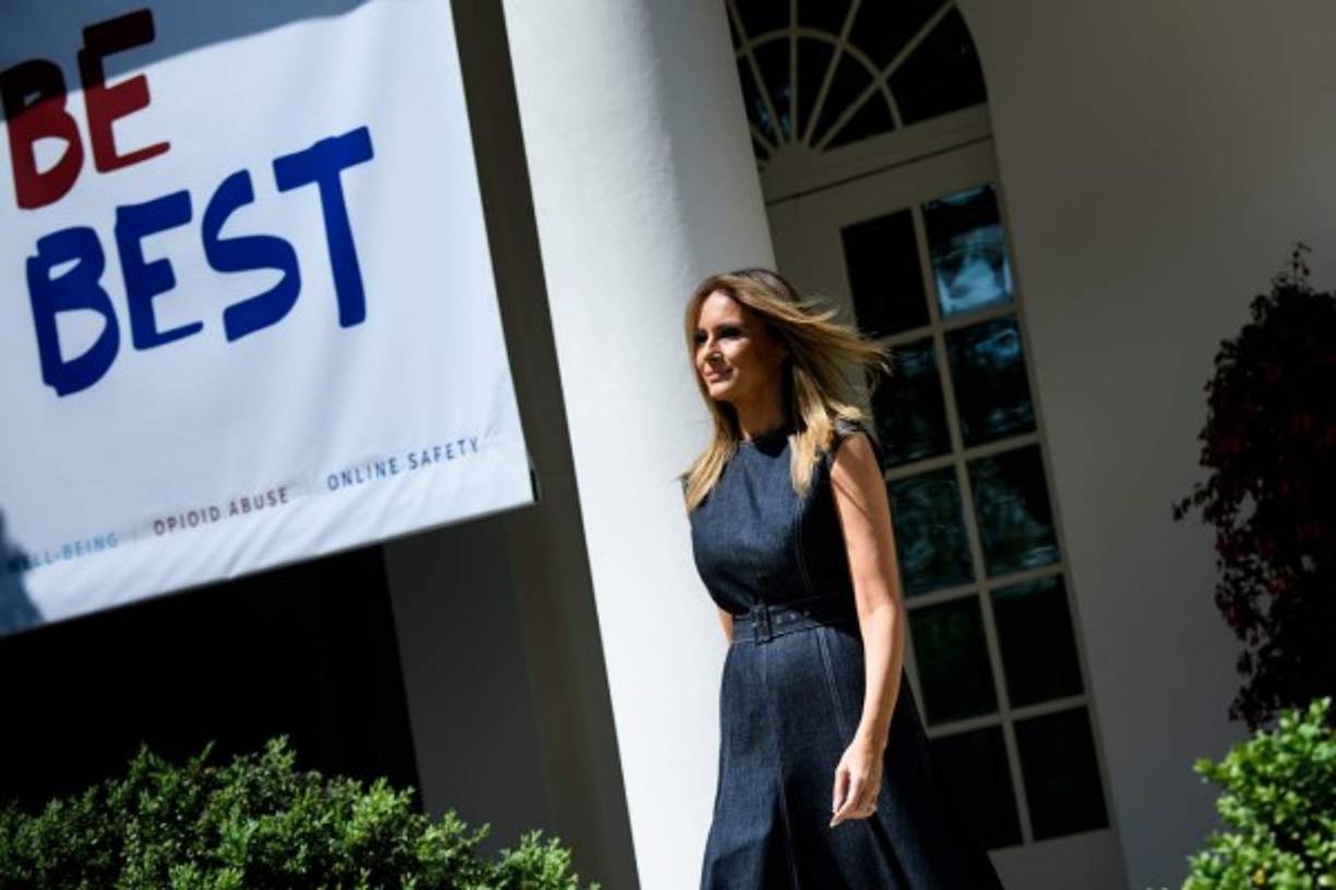 Melania lanzó su campaña el año pasado, enfocándose en combatir el ciberacoso así como la epidemia de drogas que afecta a millones de estadounidenses.