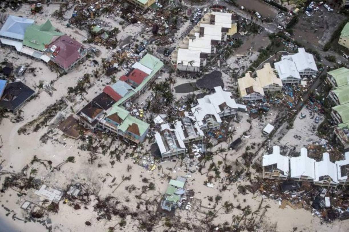 La isla de Barbuda quedó prácticamente inhabitable.