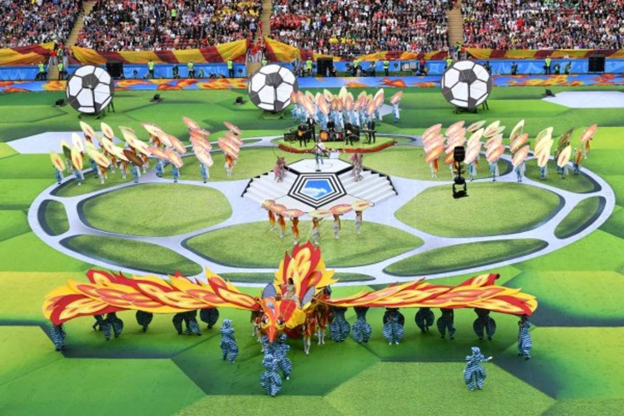 A diferencia de años anteriores la ceremonia del Mundial Rusia 2018 estuvo más inclinadas a grandes coreografías