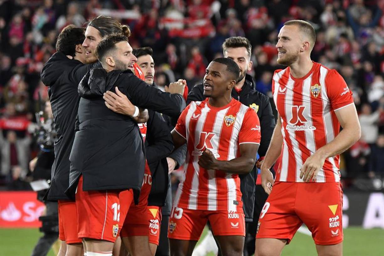 La alegría para el conjunto local fue evidente, ya que le sacaron tres puntos de oro al conjunto azulgrana que no la pasó nada bien esta semana.