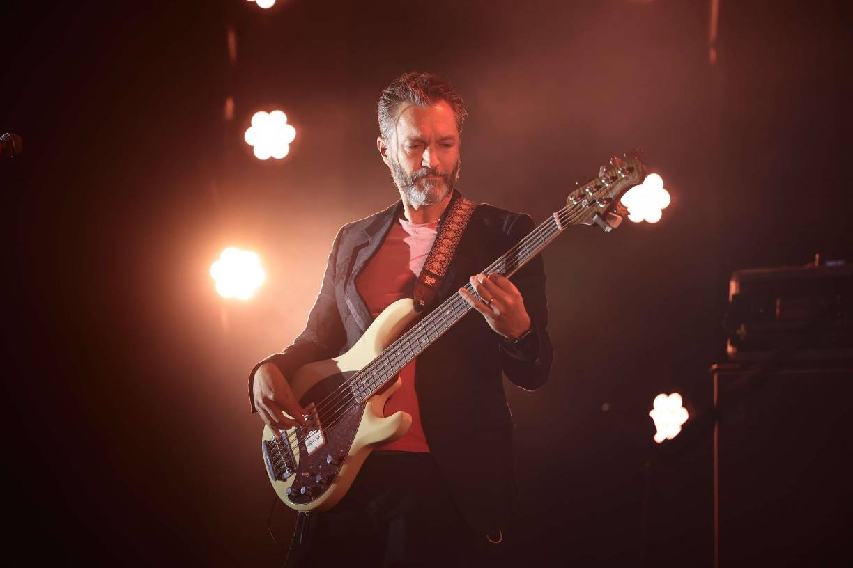 Bacilos deleitó al público asistente hasta la medianoche. 