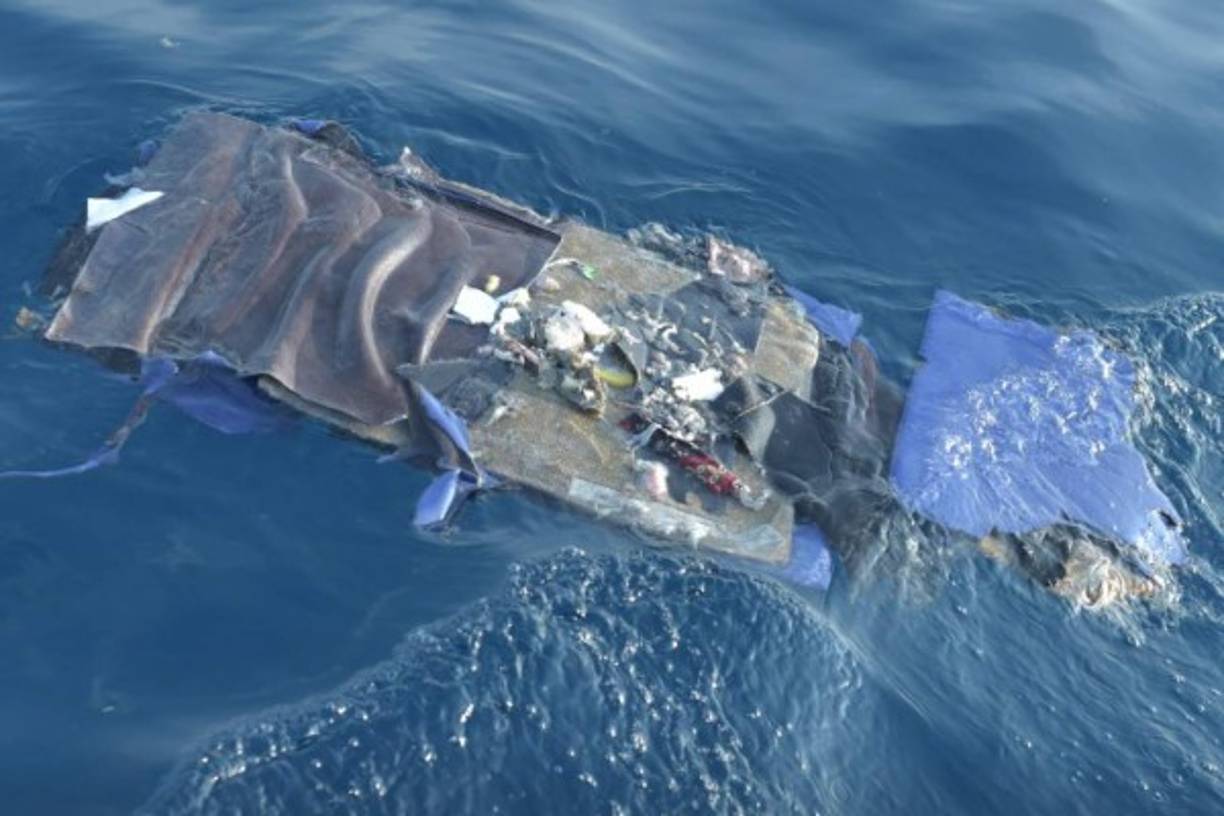 El aparato, un Boeing 737 MAX de la compañía de bajo coste Lion Air, solicitó regresar al aeropuerto de la capital poco antes de que se perdiera el contacto con el control aéreo.