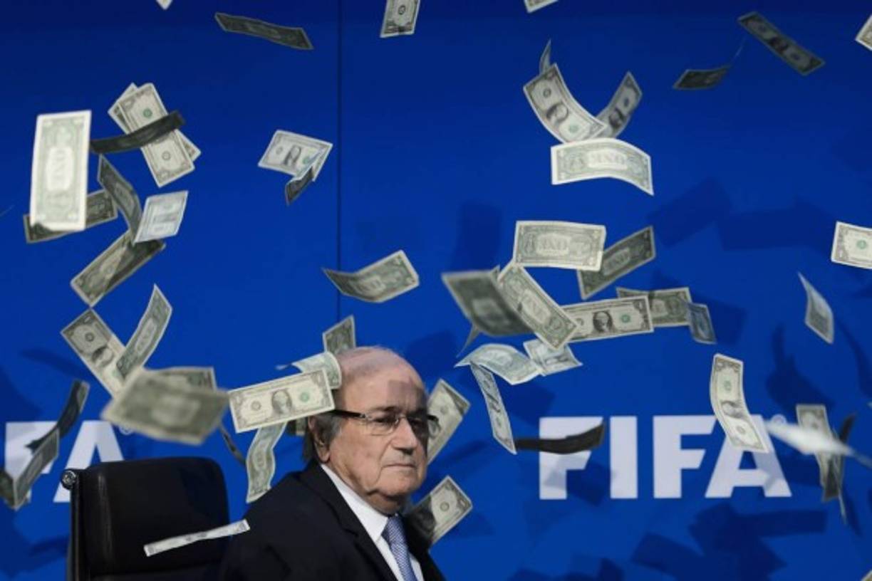 El suizo, en el cargo desde 1998, continuará en el cargo hasta el 26 de febrero, fecha en la que se programó este lunes el Congreso electivo extraordinario para determinar a su sucesor.