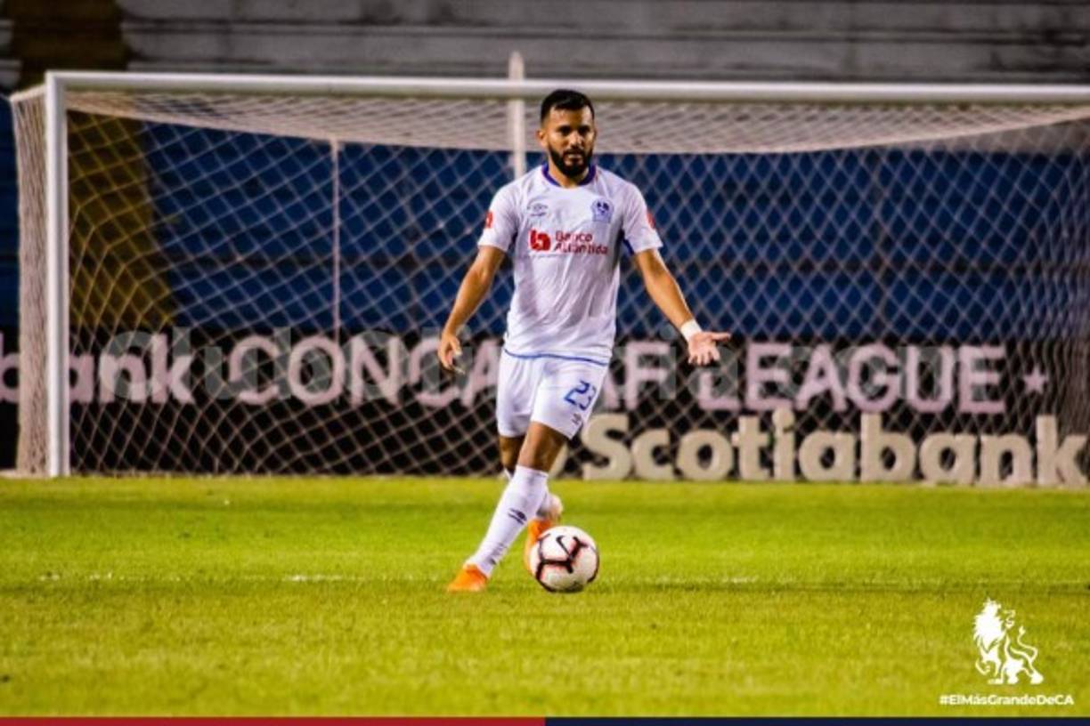 Jorge Álvarez hará pareja con Carlos Pineda en la medular del Olimpia. El mediocampista vuelve a la alineación titular.
